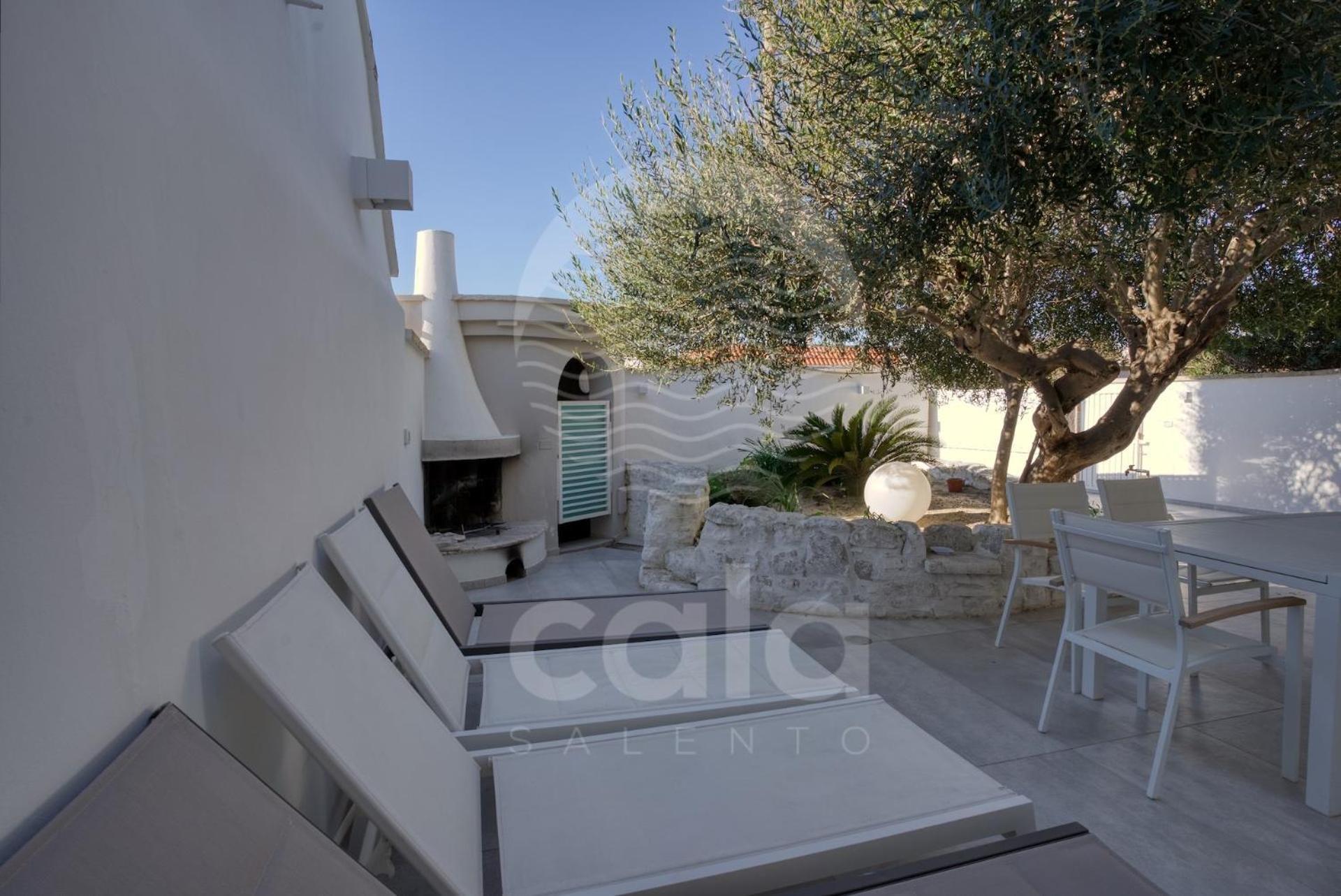 Villa Desiderio By Cala Salento Torre Lapillo Exterior photo